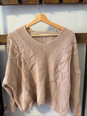 Women's Scoop Neck Knit Sweater in Light Beige